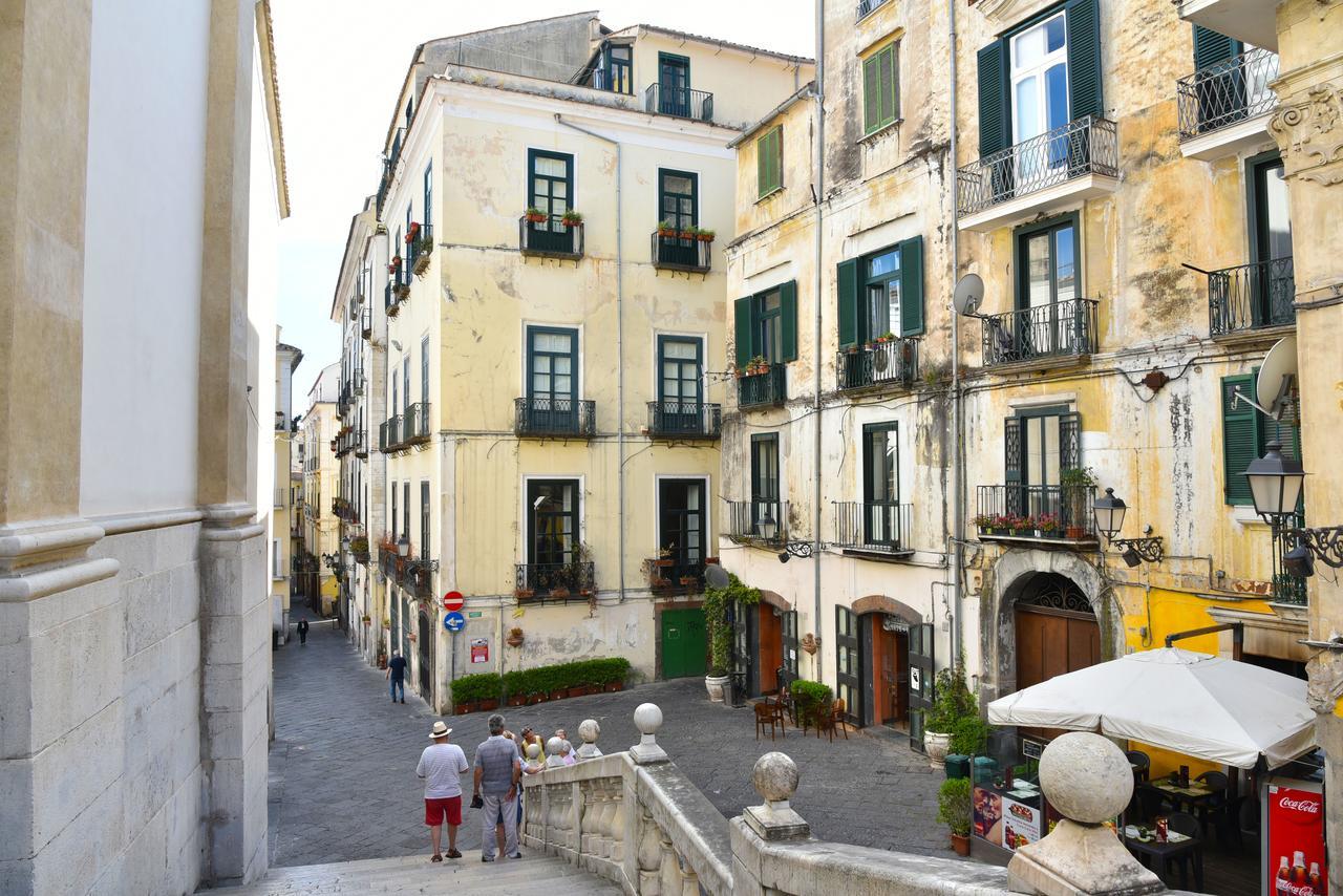 La Dolce Vita Salerno Bed and Breakfast Εξωτερικό φωτογραφία
